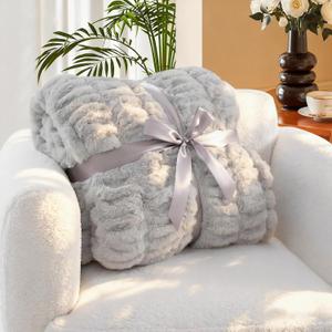 Ultra-Soft Faux Rabbit Fur Throw Blanket 50"x60", Cozy Fuzzy & Plush Throw for Couch & Bed Home Decor, Super Warm Fluffy Blanket for Women - Light Grey