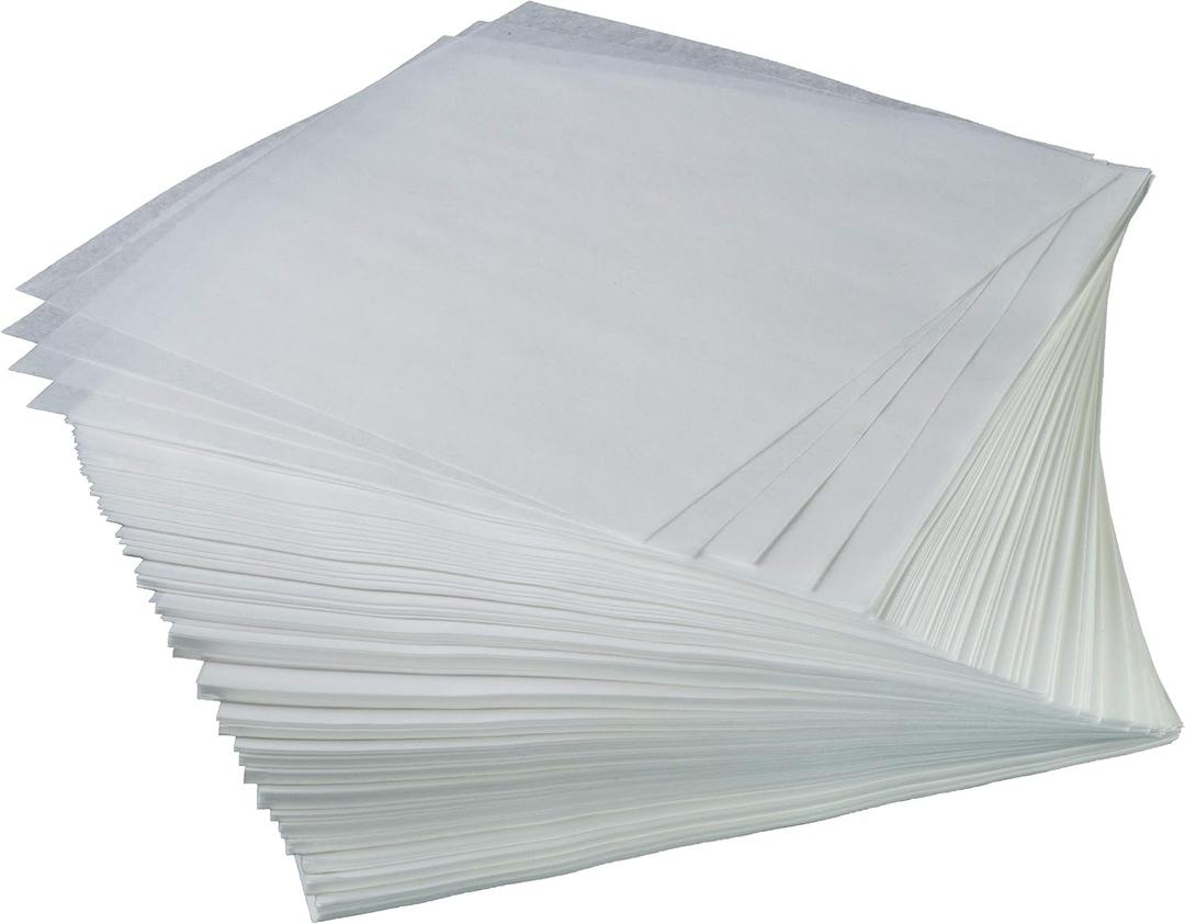 Restaurant-Grade Hamburger Patty Paper 1000 Pack By Avant Grub. Non-Stick, Waxed Food-Grade Squares 5.5 x 5.5. Larger Size For Huge Burgers. Freezer Safe For Beef, Turkey, Bison and Other Patties