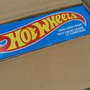 Hot Wheels Track Set with 1:64 Scale Toy Car, 4 Intersections for Crashing, Powered by a Motorized Booster, Criss-Cross Crash Track M