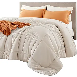 Bedsure Comforter Duvet Insert - Quilted Comforters Queen Size, All Season Duvet, GentleSoft™ Down Alternative Bedding, with 8 Tabs, Gifts for Women/Men, Linen, Queen 88 x 88 Inches