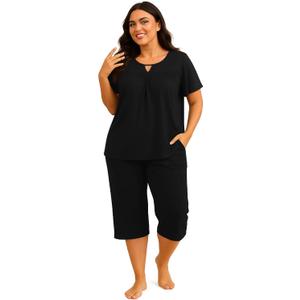 Heat Move Womens Plus Size 2-Piece Pajama Set  Soft Short Sleeve Top & Capri Pant Sleepwear with Pockets, L-5XL