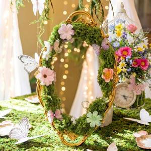Threehoney Enchanted Forest Decorations Mirror Vintage Golden Oval Mirror 15.4 x 9.4 Inch for Enchanted Forest Party Decoration Whimsical Fairy Tale Decor for Women Wedding Supplies
