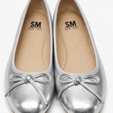 SMNY Women's Low Heel Flat Shoes Comfortable Bowknot Decoration Casual Ballet Shoes, Silver, 9