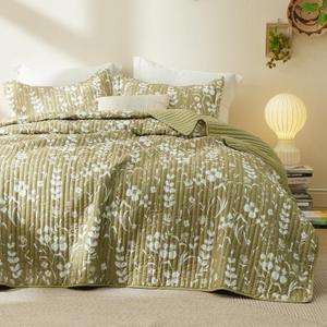 Bedsure Floral Quilt Set Twin - Reversible Olive Green Botanical Quilt Bedding Set, 2 Pieces Lightweight Bedspread, Soft Microfiber Coverlet with 1 Pillow Sham for All Seasons (68"x86")