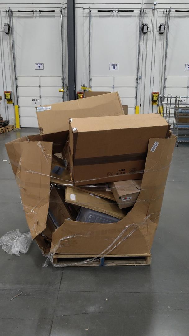 Pallet of Salvage Items