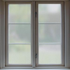 VELIMAX 1/2-Inch Reeded Glass Window Film, Frosted Reeds Window Film, Window Privacy Film, 3D Window Decals Non Adhesive for Bathroom Living Room Office, 35.4x78.7 inches