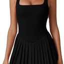 QINSEN Womens Square Neck Tennis Dress Pleated Sleeveless Built in Shorts Golf Athletic Dress with Pockets (Medium, Black)