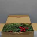Lulu Home 9FT Pre-lit Christmas Garland, 30 LEDs Xmas Lighted Garland with Pinecones Red Berries, Battery Operated Garland with Timer for Fireplace Balcony Railing Fence Decoration