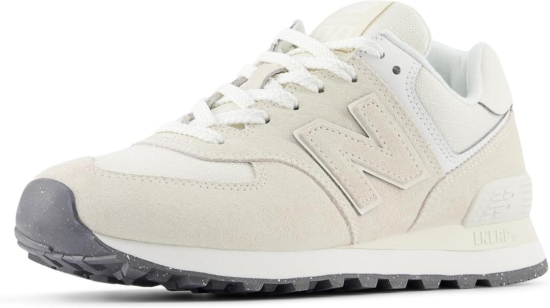 New Balance Women's 574 V2 Sneaker (9)