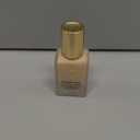 Este Lauder Double Wear Stay-in-Place Foundation Makeup | Long-Wear Matte Foundation, 1 Fl Oz (1N1 Ivory Nude - Light with neutral peach undertones)