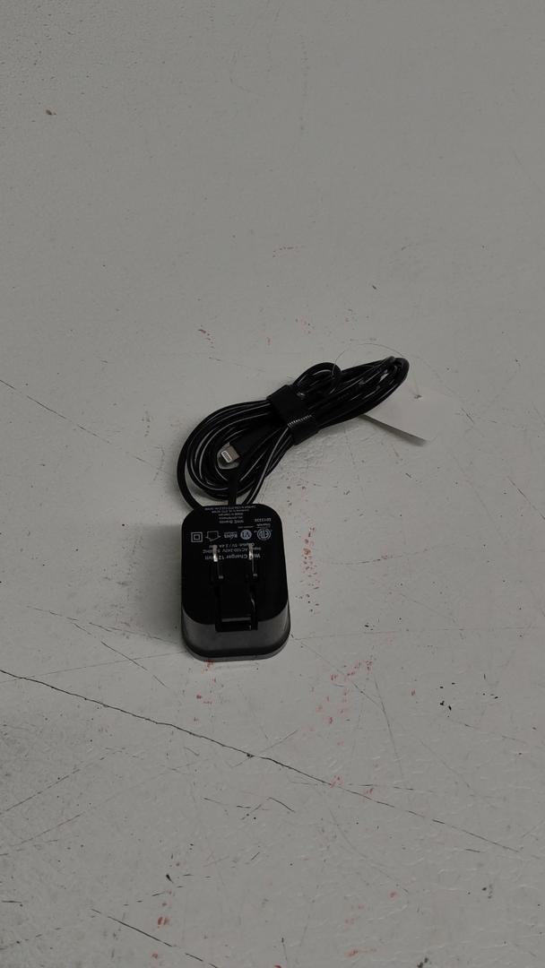 ZGear Quick Charge Lightning Cable Wall Charger - Black