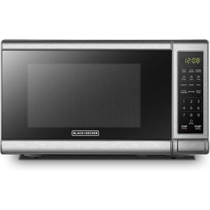 BLACK+DECKER Countertop Microwave Oven, 0.7 Cu.Ft, 700W, Stainless Steel
Digital Controls, Push-Button Door, Child Safety Lock, 10 Power Levels, Removable Turntable