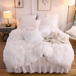 LIFEREVO Luxury Plush Shaggy Duvet Cover Set, Ultra Soft Fluffy Furry Duvet Cover Set(1 Faux Fur Fuzzy Comforter Cover + 2 Pom Poms Velvet Pillow Cases) Solid Bedding Set, Zipper Closure (King, White)