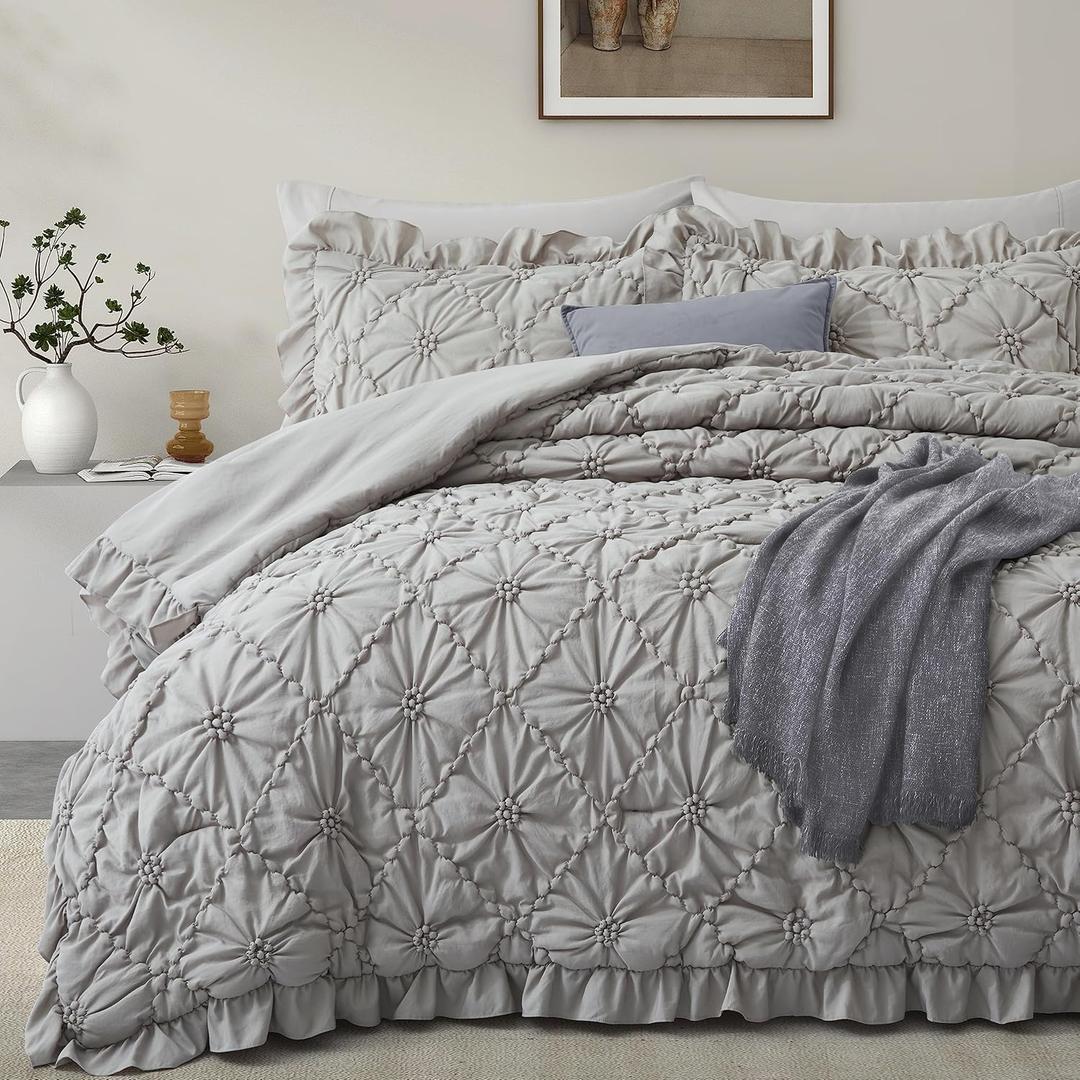 BEDAZZLED Queen Size Comforter Sets,Grey Bedding Comforter Set, 3 Pieces Pinch Pleat Bedding Sets with Comforter and Pillowcases Soft Farmhouse Shabby Chic Comforter for All Season (Queen(90*88))
