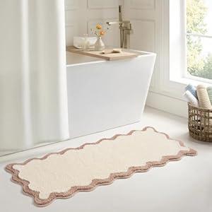 DyeFury Luxury Cute Bathroom Runner Rugs, Boho Bath Mat W/ Beige Sand Scalloped Edge, Microfiber Aesthetic Trendy Funky Fun Preppy Rug, Extra Soft Bathroom Mat Non-Slip for Shower, 47'' x 20''