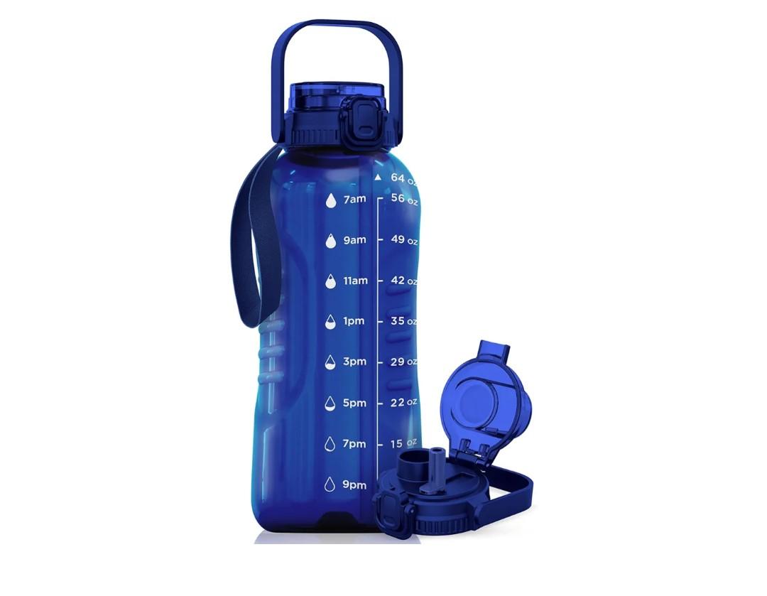 AQUAFIT 64 oz Water Bottle with Time Marker - 2in1 Straw & Chug Lid - BPA Free Big Water Bottle with Straw - Gym Water Bottle with Strap - Water Jug (64 Ounces, Blue)