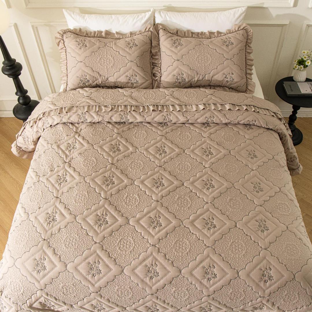 BOV Gray King-Size Ruffle Comforter Set - 3-Piece Bedding Set with Pillow Shams - 106x96 Inches - Elegant Shabby Chic Comforter for French Country & Farmhouse Style (Grey)