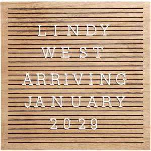 Pearhead Wooden Letter Board, 10 x 10 Inch Felt Message Board with Letters and Numbers for Baby Milestones and Home Dcor