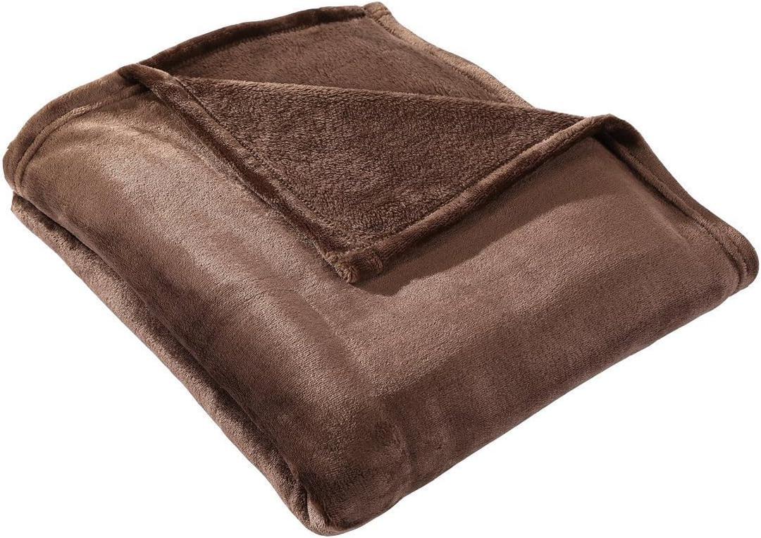 HYSEAS Flannel Fleece Throw Blanket Chocolate - Super Soft Plush Microfiber Solid Blanket for Couch, Bed, Chair, Sofa - Fuzzy Cozy Lightweight - 50x60 Inch