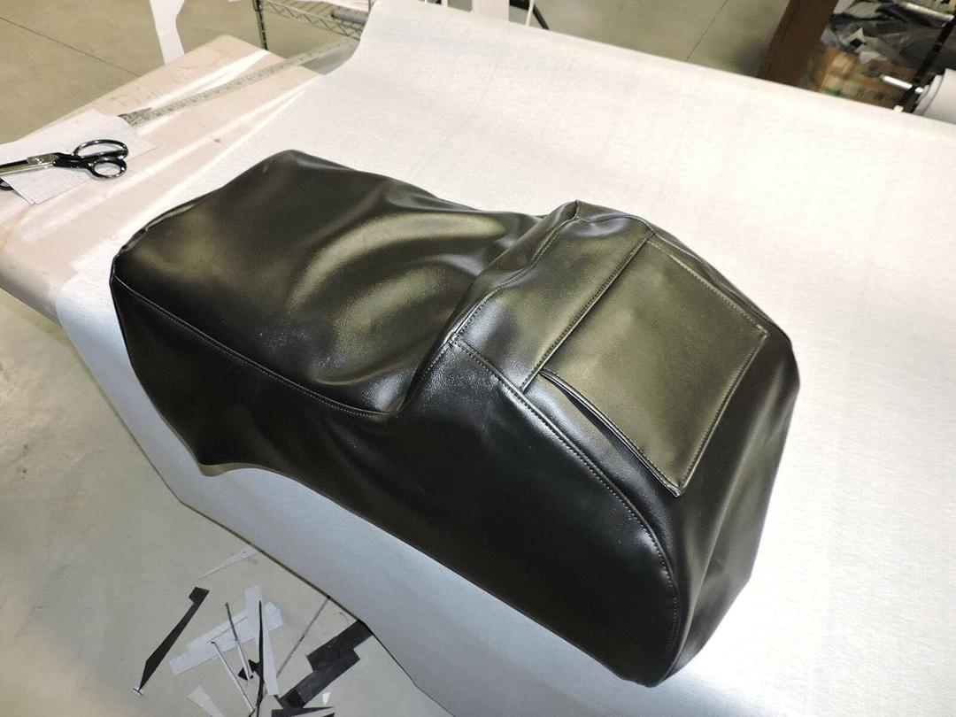 Generic New replacement seat cover fits Polaris Indy Sport 1983-91 340 400 440 500 600 650 GT SKS RXL SP 538B, black