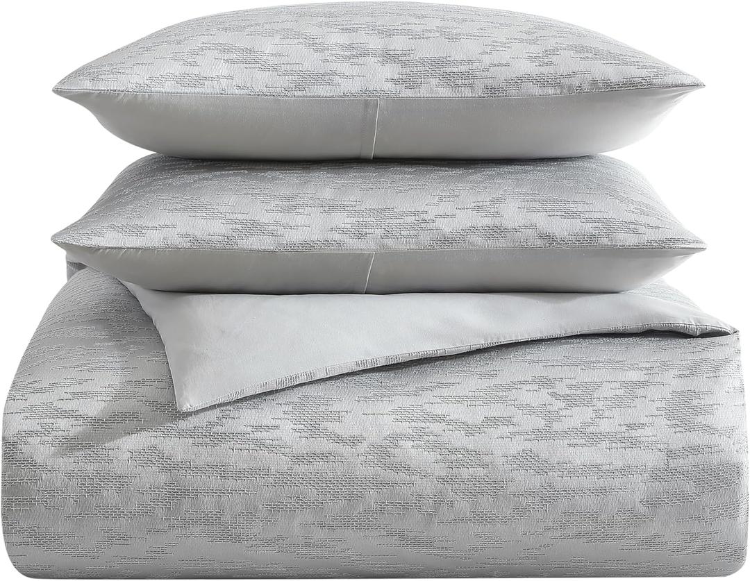 Vera Wang - King Comforter Set, Luxury Bedding Set with Matching Shams, Chic Room Essentials (Illusion Grey, King)