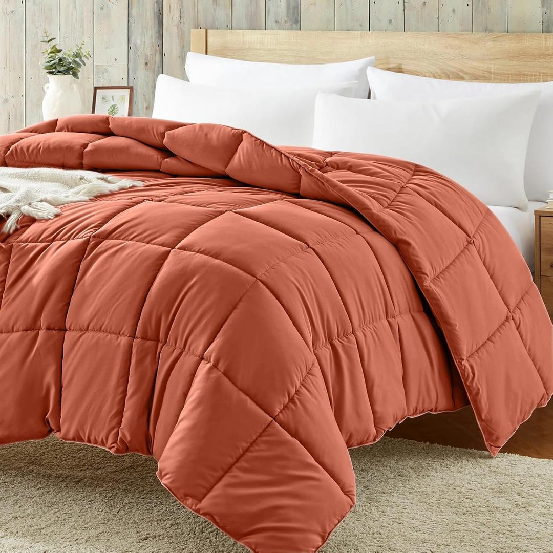 Homelike Moment Comforters Queen Size - Orange Duvet Insert Down Alternative Bed Queen Comforter, Lightweight Bedding Comforter Full Size Quilted Soft All Season Burnt Orange