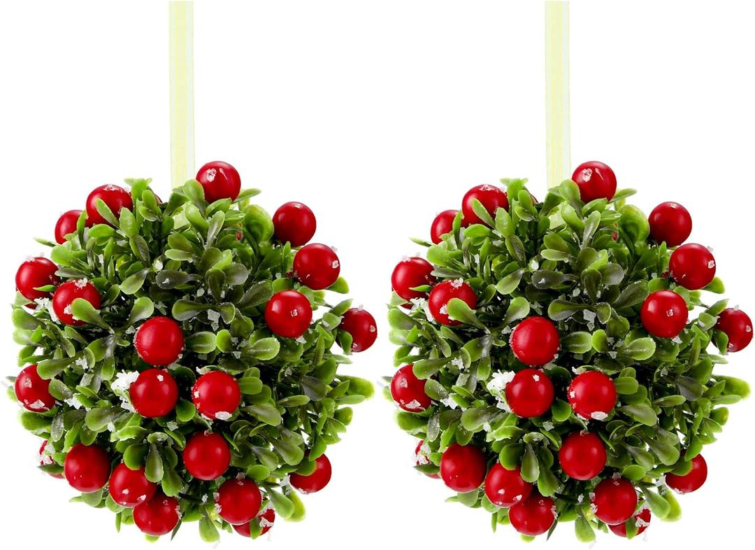 WILLBOND 2 Pieces Christmas Mistletoe Hanging Ornaments 5 Inches Mistletoe Kissing Ball Artificial Door Decor Pendants Green Leaves Red Berries Ornament Ball for Christmas Home and Party Supplies