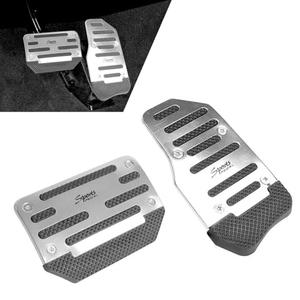 Titgoes 2 PCS Car Pedal Pads Set, Non-slip Accelerator Pedal Covers, Car Brake Pedal Protectors, Automatic Automobile Accessories, Universal for Most Cars, Trucks and Vans (Silver)