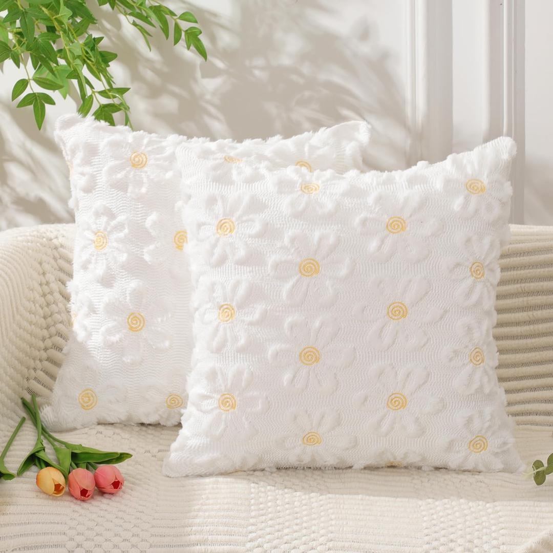 Spring Summer Pillow Covers 16x16 inch Set of 2 Daisy White Yellow Flower Farmhouse Decor Soft Plush Faux Fur Jacquard Throw Pillow Covers for Bedroom Sofa Spring Summer Home Decor