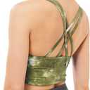 Women's Strappy Sports Bras Fitness Workout Padded Yoga Bra Criss Cross (Green, M)