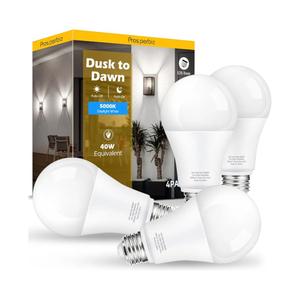 Dusk to Dawn LED Outdoor Light Bulbs 40W Equivalent, A19 Automatic On/Off Sensor Light Bulb Daylight 5000K, Dusk to Dawn Light Bulbs for Outdoor Lighting Porch Garage Backyard Patio, 4 Packs