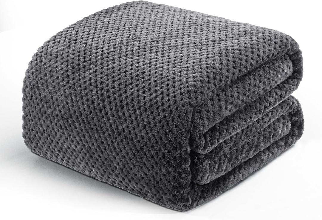 Exclusivo Mezcla Fleece Bed Blanket Twin Size, Super Soft and Warm Blankets for Couch, Sofa and Bed Waffle Textured, Cozy, Fuzzy and Lightweight (Dark Grey, 90x66 Inches)