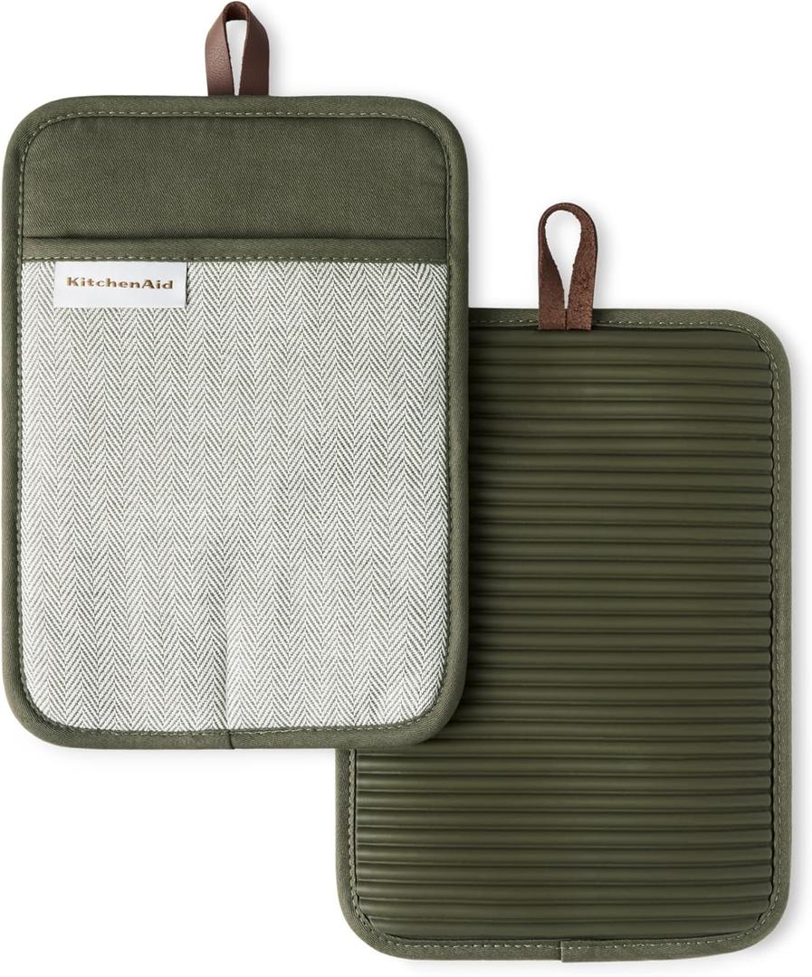 KITCHENAID Evergreen Design Series Herringbone Ribbed Soft Silicone Pot Holders 2-Pack Set, Heat Resistant up to 500F, Flexible & Waterproof, Deep Forest Green, 7"x10"
