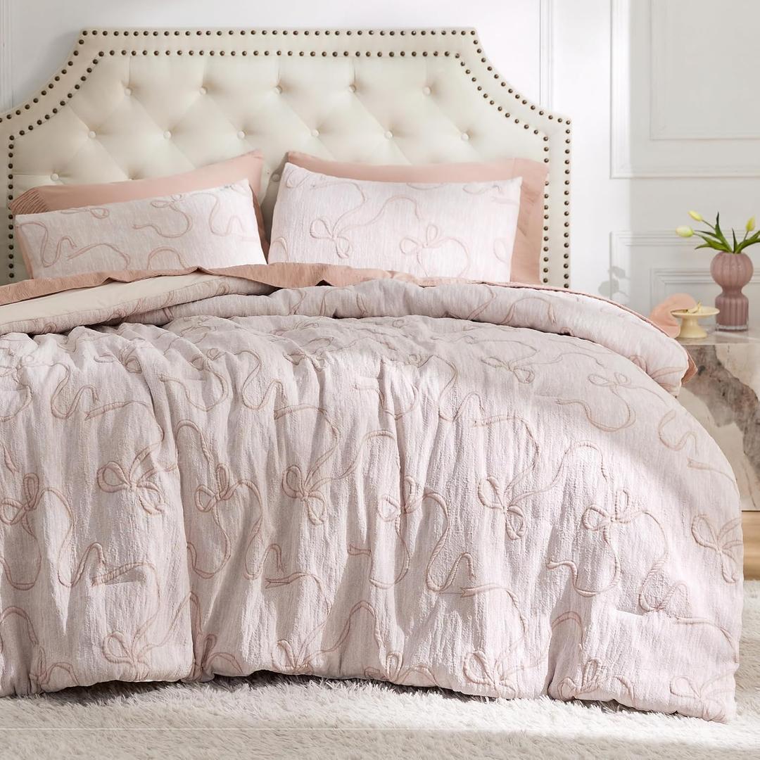 Bedsure Pink Comforter Set Queen, GentleSoft 3 Pieces Breathable Bow Comforter Set Women Girls with 2 Pillow Shams, Cute Queen Bedding Sets Pink Room Decor Aesthetic Bedroom Decor, 90x90 Inches