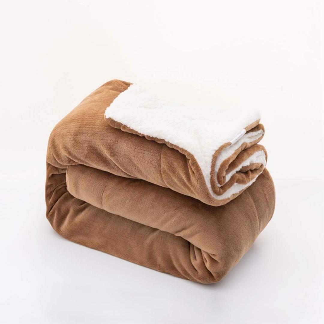 vctops Solid Sherpa Fleece Throw Blanket Fluffy Fuzzy Super Soft Warm Blankets for Couch Sofa Bed and Living Room for Winter Autumn Spring (Camel, 51"x63")