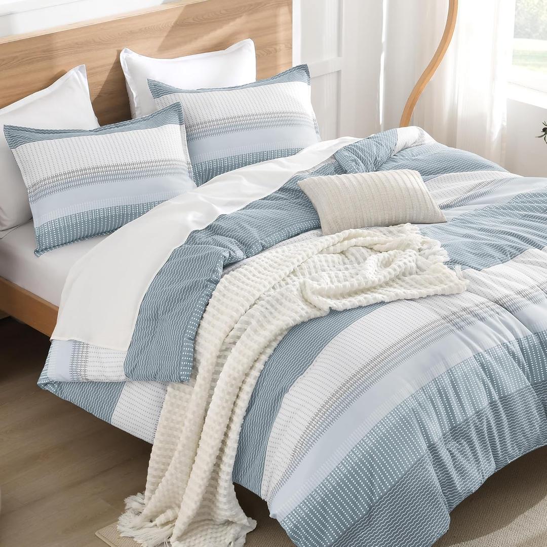 Litanika Light Blue Comforter King Size Set, 3 Pieces Bedding Set, Blue White Colorblock Stripe (104x90In Comforter & 2 Pillowcases)