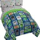 Jay Franco Minecraft Monster Hunters 5 Piece Full Bed Set - Includes Reversible Comforter & Sheet Set - Bedding Features Creeper - Super Soft Fade Resistant Microfiber (Official Minecraft Product)