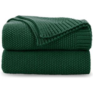 CozeCube Christmas Green Throw Blanket for Couch, Soft Cozy Cable Knit Throw for Bed Sofa Living Room, Lightweight Warm Decorative Farmhouse Christmas Blanket, 50"x60", Emerald Green