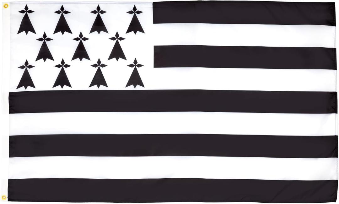 AZ FLAG - Brittany Flag - Large 5x8 Ft - 100D Polyester French Region Of Bretagne Big Banner with Two Metal Grommets - Fade Resistant - Vivid Colors - 5' x 8' Feet - 250x150 Cm