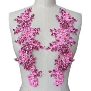 1 Pair Rhinestones Lace Applique Accessories Handsewing Acrylic Beads Stones Trim Patches for DIY Girl Wedding Dress Decorations (Pink)