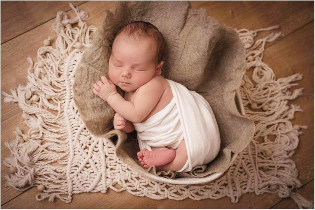 Newborn Photography Props Baby Photoshoots Photo Posing Macrame Rug Backdrop (Beige)