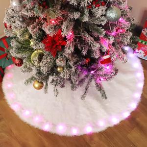 30 Inch Faux Fur Christmas Tree Skirt with LED Lights Soft Snow White Plush Tree Mat Christmas Decorations Fluffy Tree Skirts Xmas Holiday Party Indoor Decorations