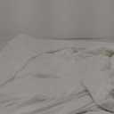 Bedsure (54in.x 75 in.)Fitted Queen Mattress Pad Cover, Waterproof Mattress Protector, Deep Pocket Elastic Fits Up to 21'', Breathable Soft Alternative Filling Mattress Pad