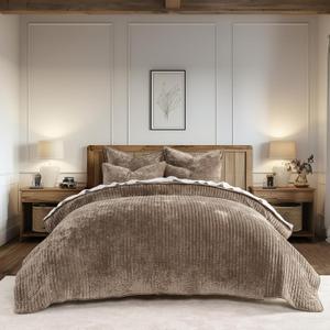 EVERGRACE Velvet Quilt Set Queen Size, Luxurious Soft Striped Channel Bedding Set, Lightweight Velvet Comforter for All Season, Oversized Bedspread Coverlet with 2 Matching Shams, Mocha Brown, Full/Queen