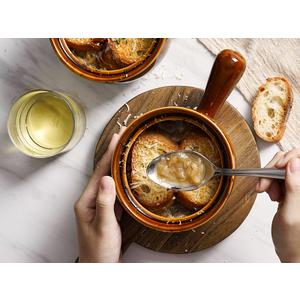 French Onion Soup Bowls, 22 Ounces Ceramic Soup Bowls with Handles for Soup, Cereal, Chilli, Beef Stew, Soup Crocks Oven Safe and Stackable, Set of 4