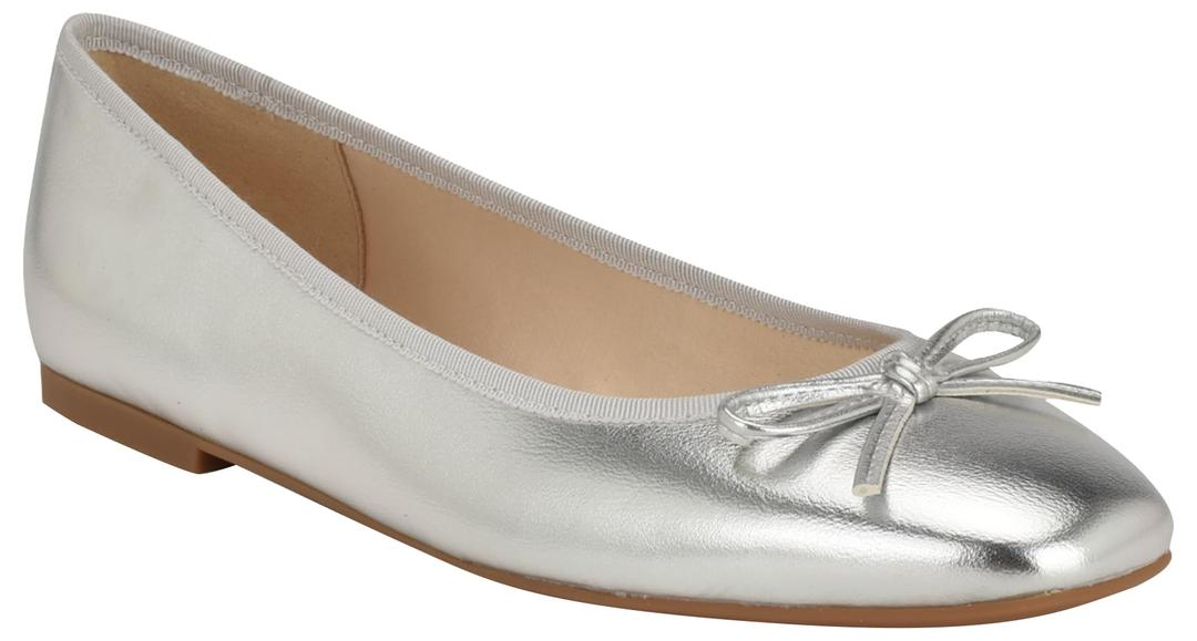 SM New York Women's Tootsy Ballet Flat, Size 11