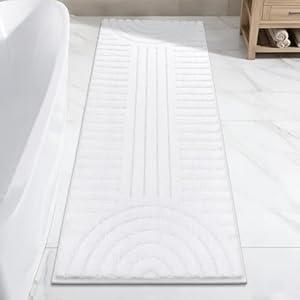 SHACOS Super Soft Bathroom Runner Rugs 24"x60" Non Slip Boho Bath Rugs Microfiber Absorbent Bath Mats for Bathtub Machine Washable Shaggy Carpet for Shower Floor Home Decor, White