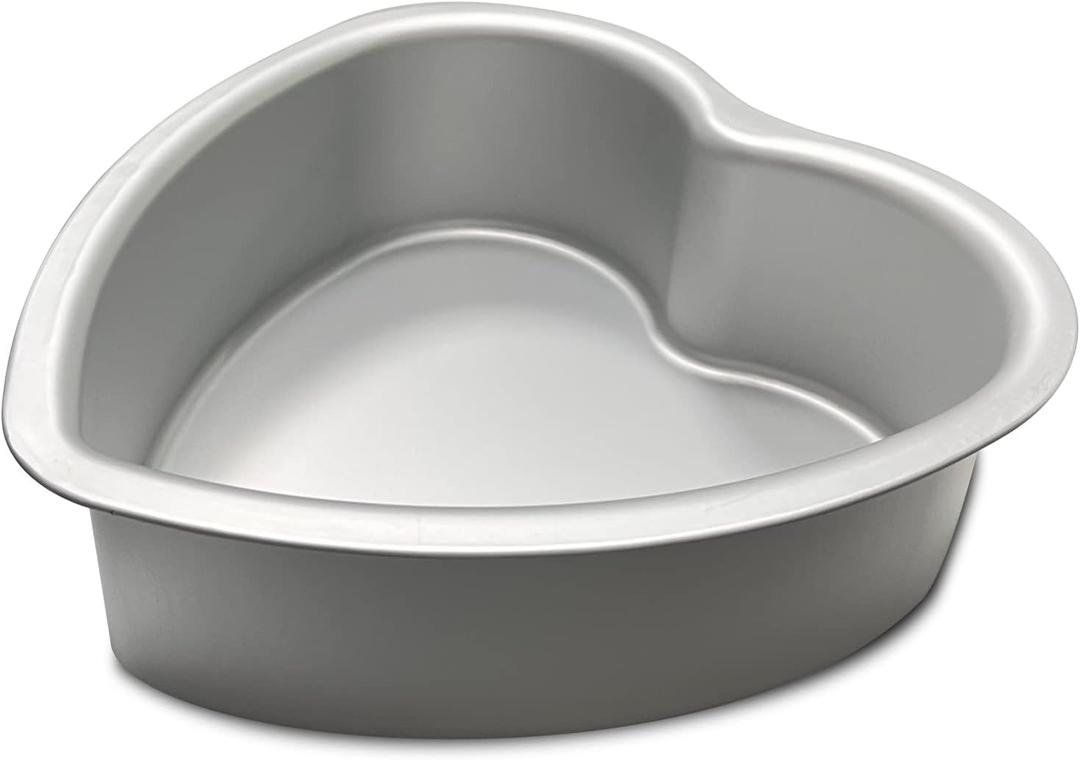 Heart-shaped cake pan, heart-shaped cake tin, aluminum, 3-inch deep, 8-inch heart-shaped, for weddings, parties, family and other occasions cake