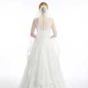 Lace Veil, Elegant Bride Wedding Veil 1 Tier Floral Edge Tulle Veils White Long Tulle Veils for Brides and Women Floor Length Hair Clips Not Included