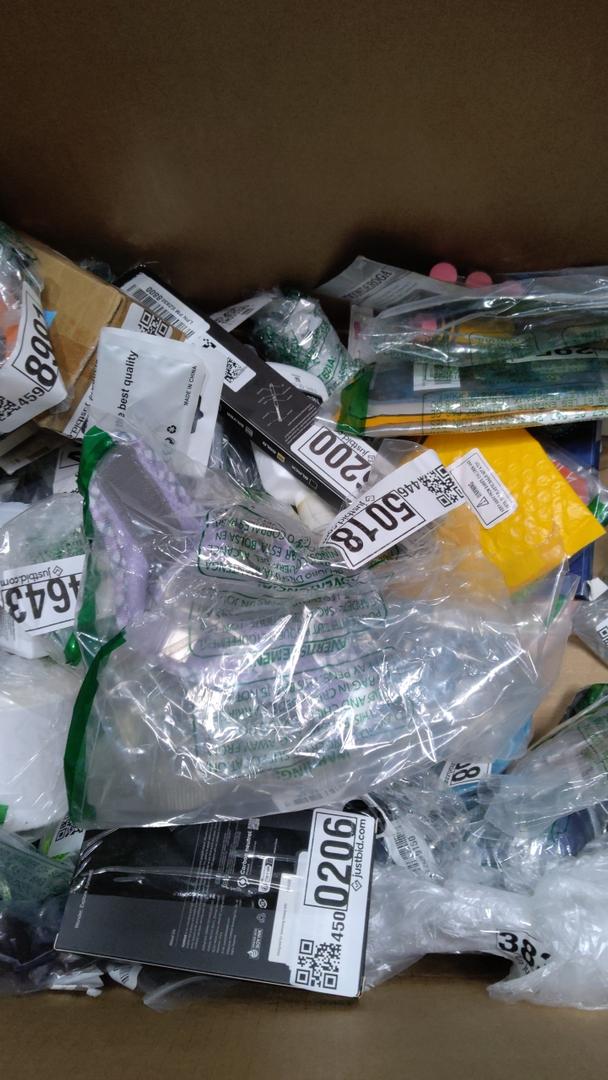 Box of Mixed Items